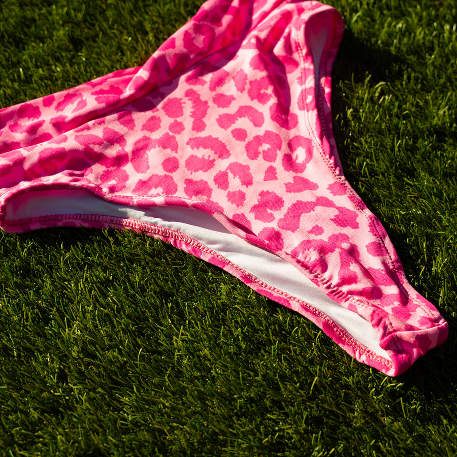 Bikini Pink Panther 🐆